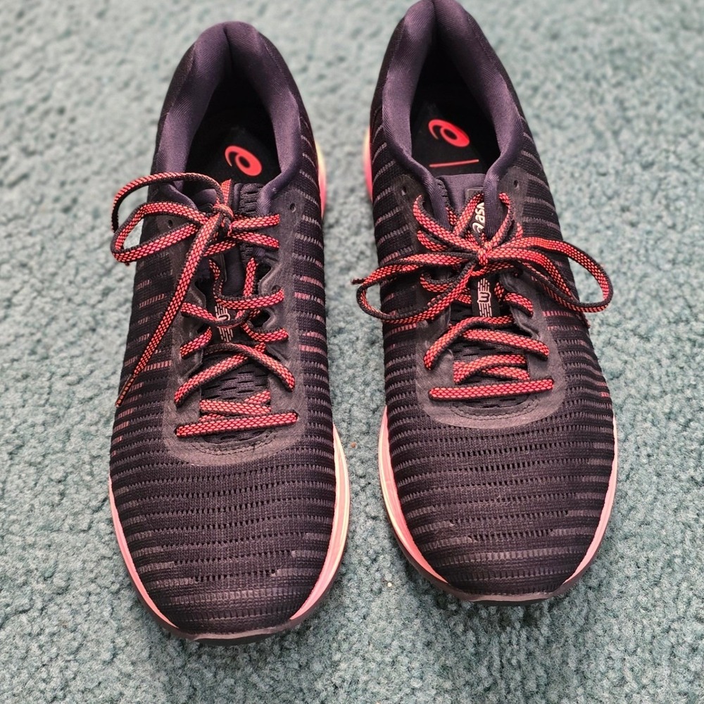 ASICS DynaFlyte 3 Women's‎ Running Shoes Black Flash Coral Size 8.5 Lace-Up Fast